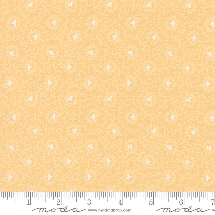 Harvest Moon Harvest Wisps Buttercup by Fig Tree Co by Moda Fabrics - 20475 12