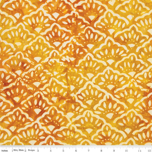 Expressions Batiks Mountain High Amber by Riley Blake Designs - BTHH1321