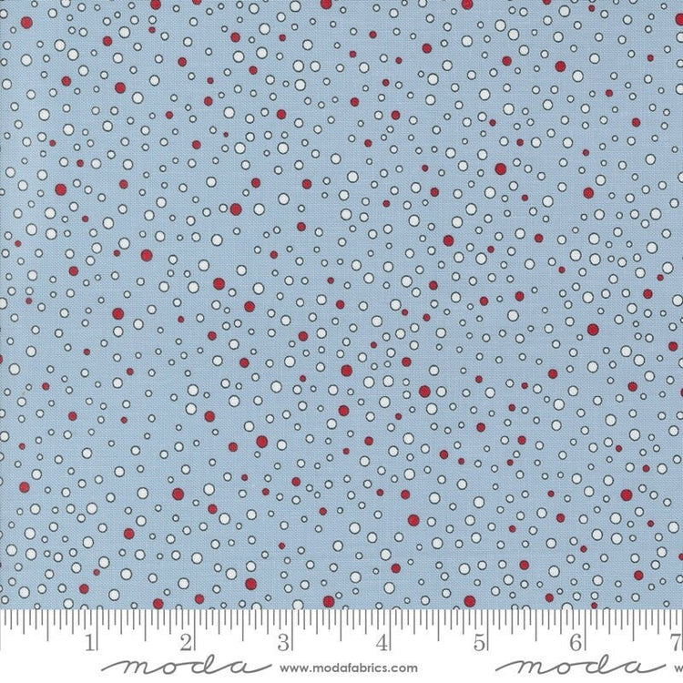 On Dasher Snowballs Frost by Sweetwater for Moda Fabrics - 55665 14