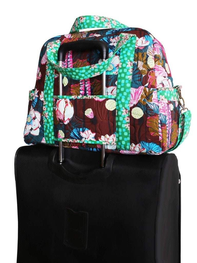 Ultimate Travel Bag 2.0 by Annie's - Printed Bag Pattern