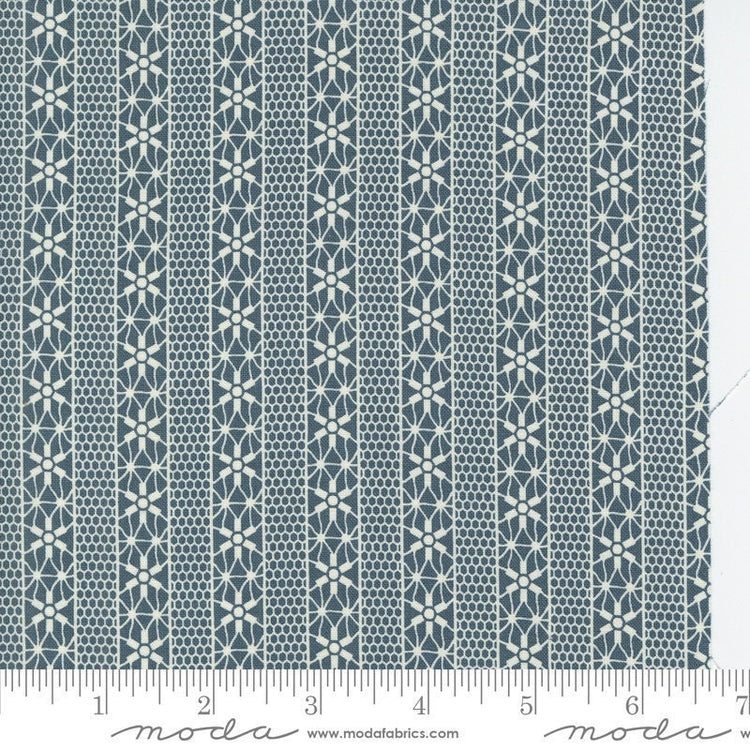 Snowman Gatherings IV Crystal Stripes Lake by Primitive Gatherings for Moda Fabrics - 49252 13