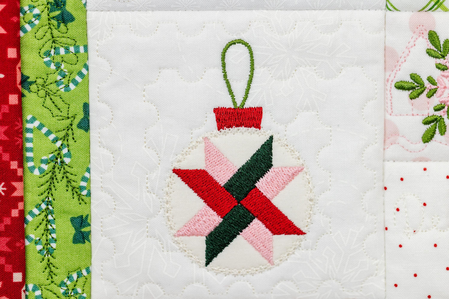 A Quilty Little Christmas by Kimberbell Designs - KD818