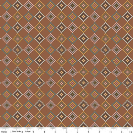 Honey Locust Patchwork Saddle by Amber Johnson for Riley Blake Designs - C16274-SADDLE