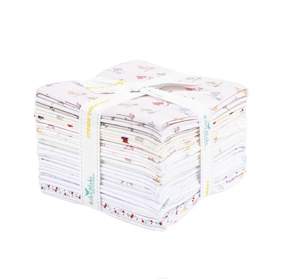 Hush Hush 5 Fat Quarter Bundle for Riley Blake Designs - FQ-16940-21 (21 pieces)