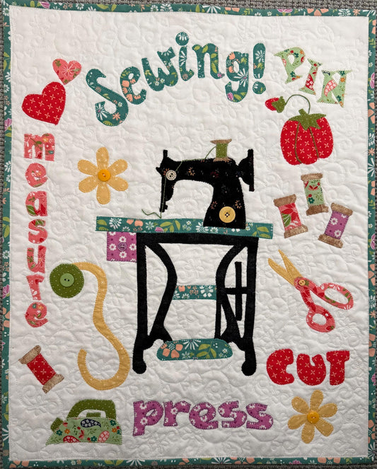 Sewing 101 Applique Wall Hanging - kit with pattern