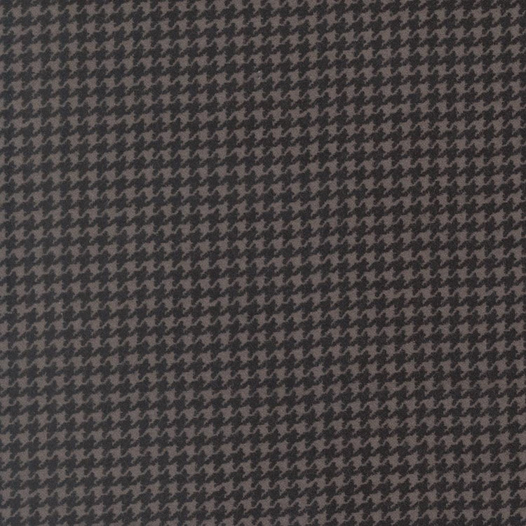 Flannel Gatherings Hounds Tooth Blenders Basic Blackbird by Primitive Gatherings for Moda Fabrics - 49340 16F