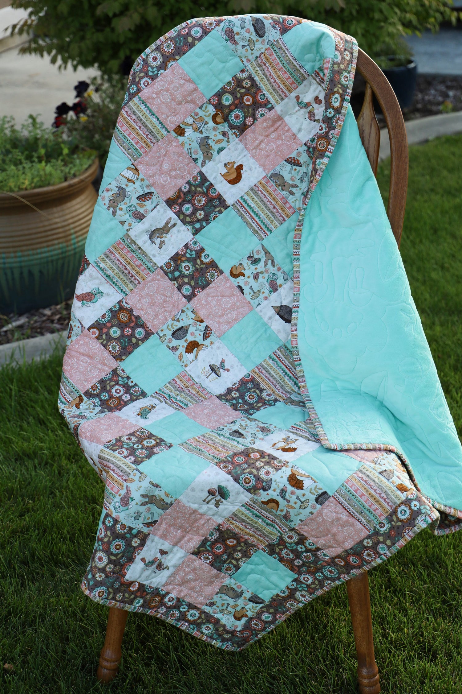 Beautiful Block Floral w/animals with a Minky back