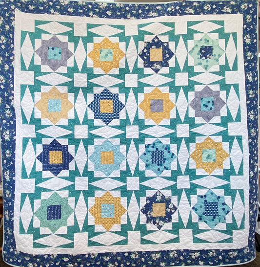 In Bloom Quilt Kit with Daisy Fields Fabric
