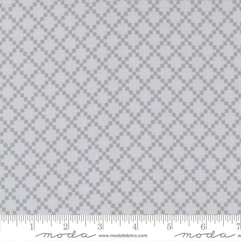 Dwell Nine Patch Gray