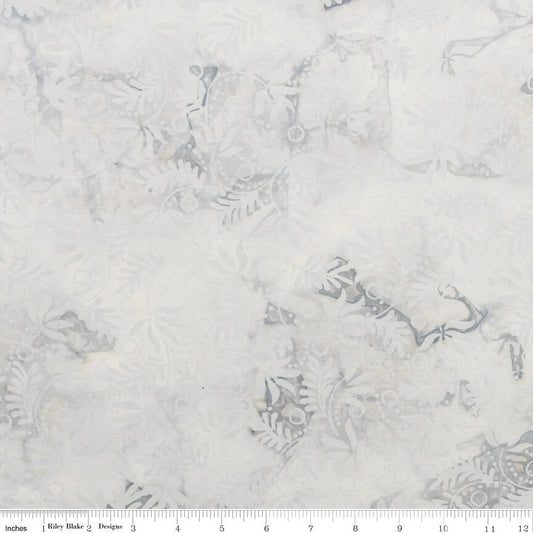 Expressions Batiks Breathe Silver by Riley Blake Designs - BTAP808