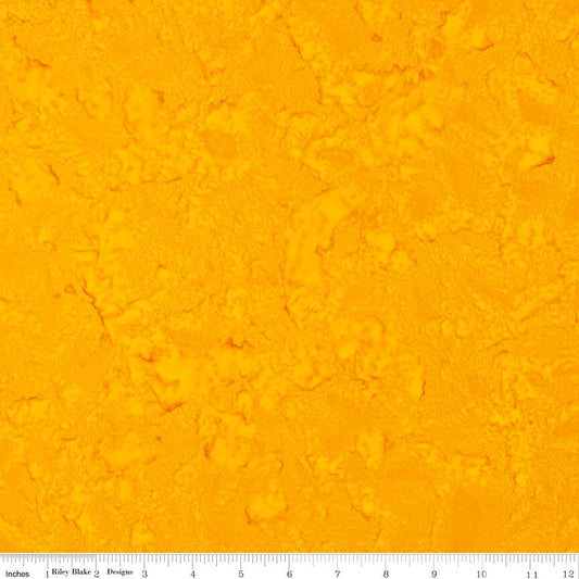 Expressions Batiks Hand-Dyes Curry by Riley Blake Designs - BTAP267