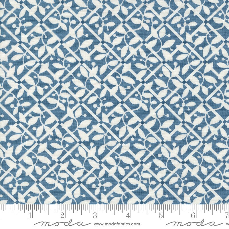 Shoreline Lattice Checks and Plaids Blender Medium Blue by Camille Roskelley for Moda Fabrics - 55303 13