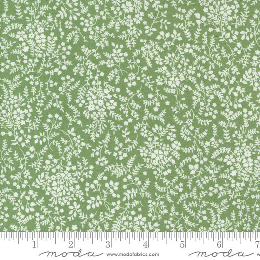 Shoreline Breeze Small Floral Green by Camille Roskelley for Moda Fabrics - 55304 25